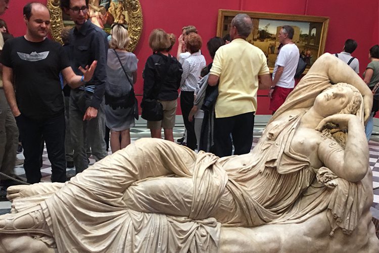 Visitors at the Uffizi. Photo by Jessica Pitocco.